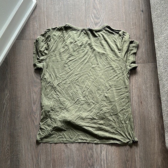 Olive green short sleeve shirt - Picture 4 of 4